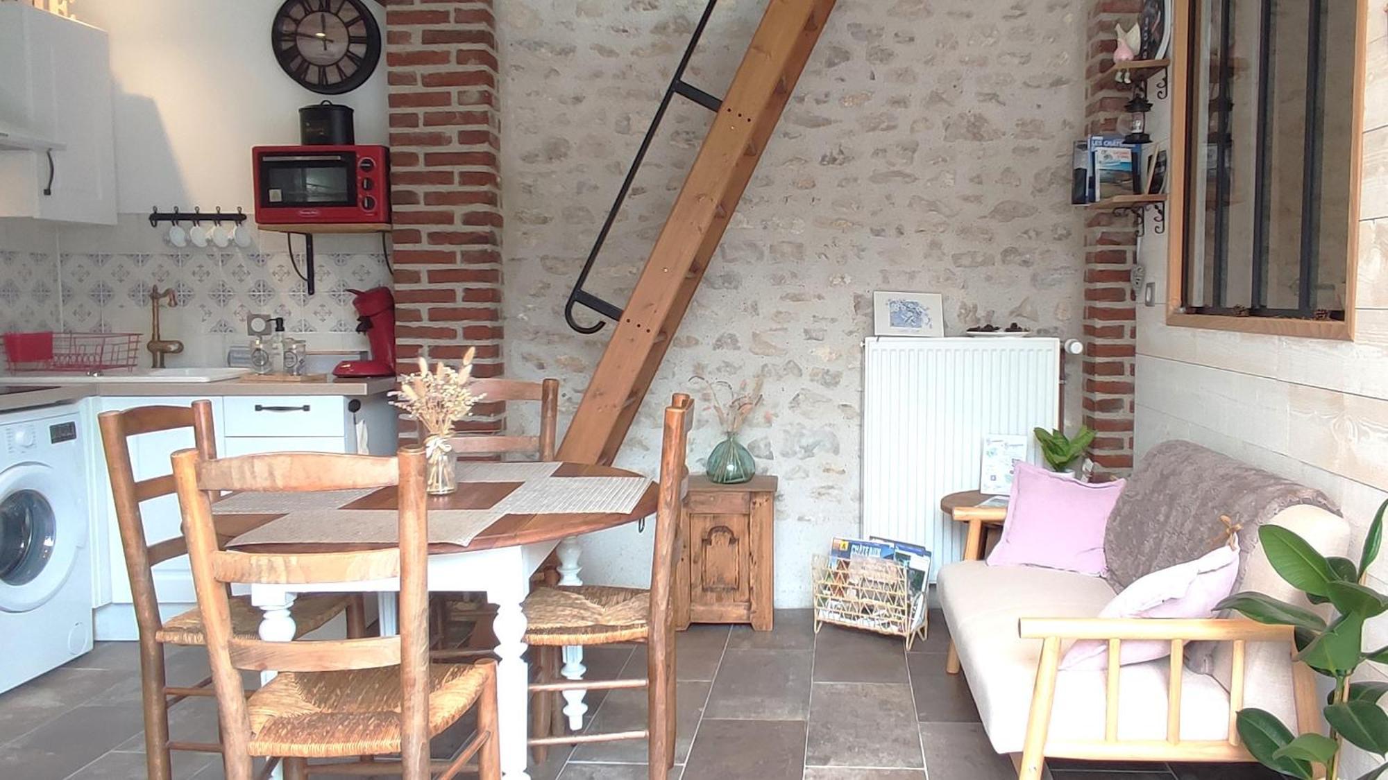 Gite De Charme Beaujoyeulx Molineuf Exteriér fotografie